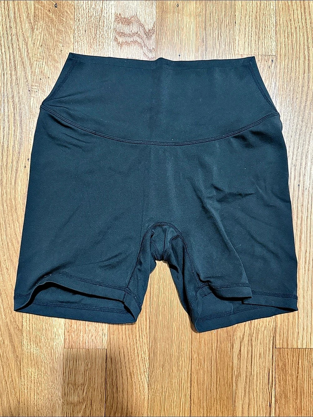 Paragon Black bike shorts - Size Medium Like New